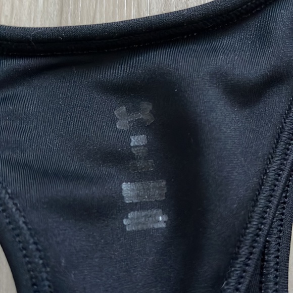 Under Armour Sports Bra - Picture 2 of 3